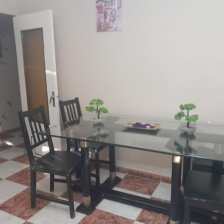 דירות Alcalá de Guadaira Disfruta De Un Barrio Tranquilo מראה חיצוני תמונה