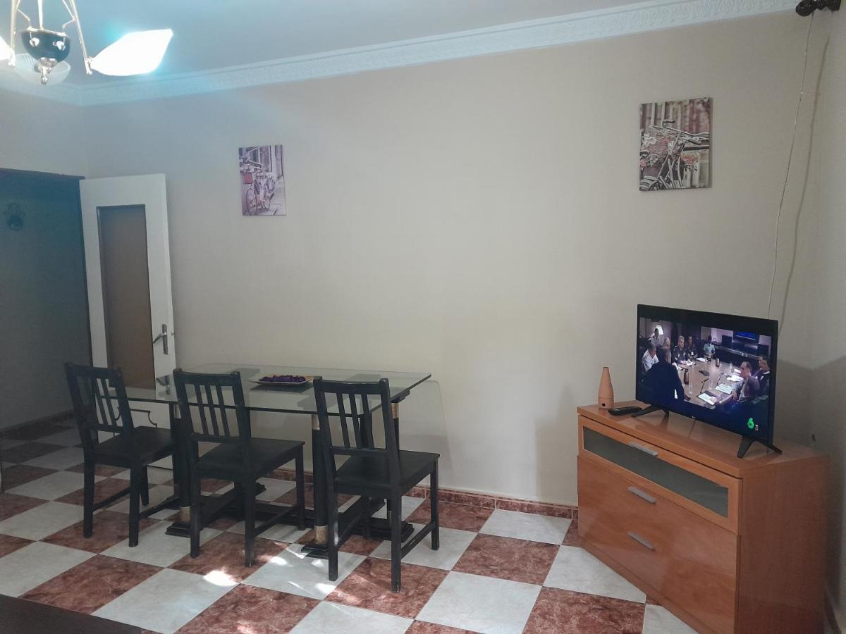 דירות Alcalá de Guadaira Disfruta De Un Barrio Tranquilo מראה חיצוני תמונה